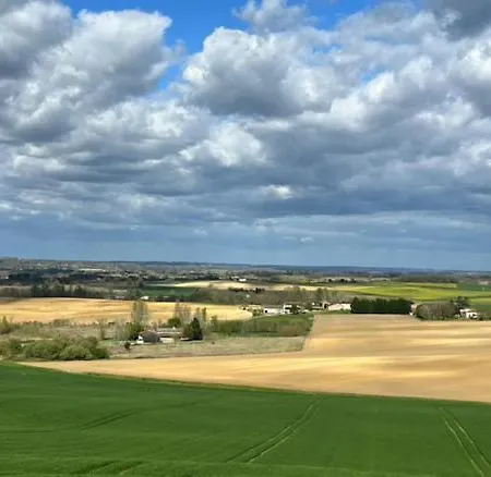 Farma Les Perouilles - La Roulotte Climatisee Avec Jacuzzi De Josepha *